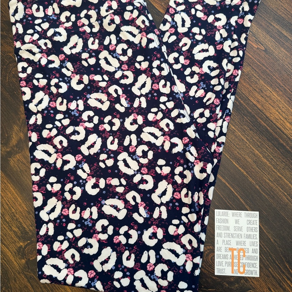 BNWT Colorful Leopard Print LuLaRoe Leggings
